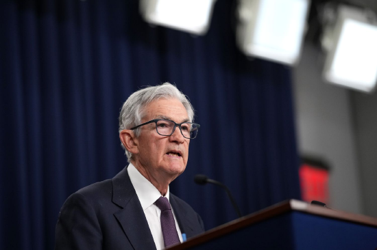 配资十大正规公司 鲍威尔称美联储不会操之过急 贸易政策方向得由白宫定夺